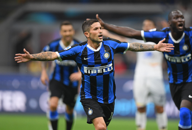 豪门悲喜夜：维拉2-1绝杀阿森纳 曼城3-0落后枪手2分 切尔西3轮不胜