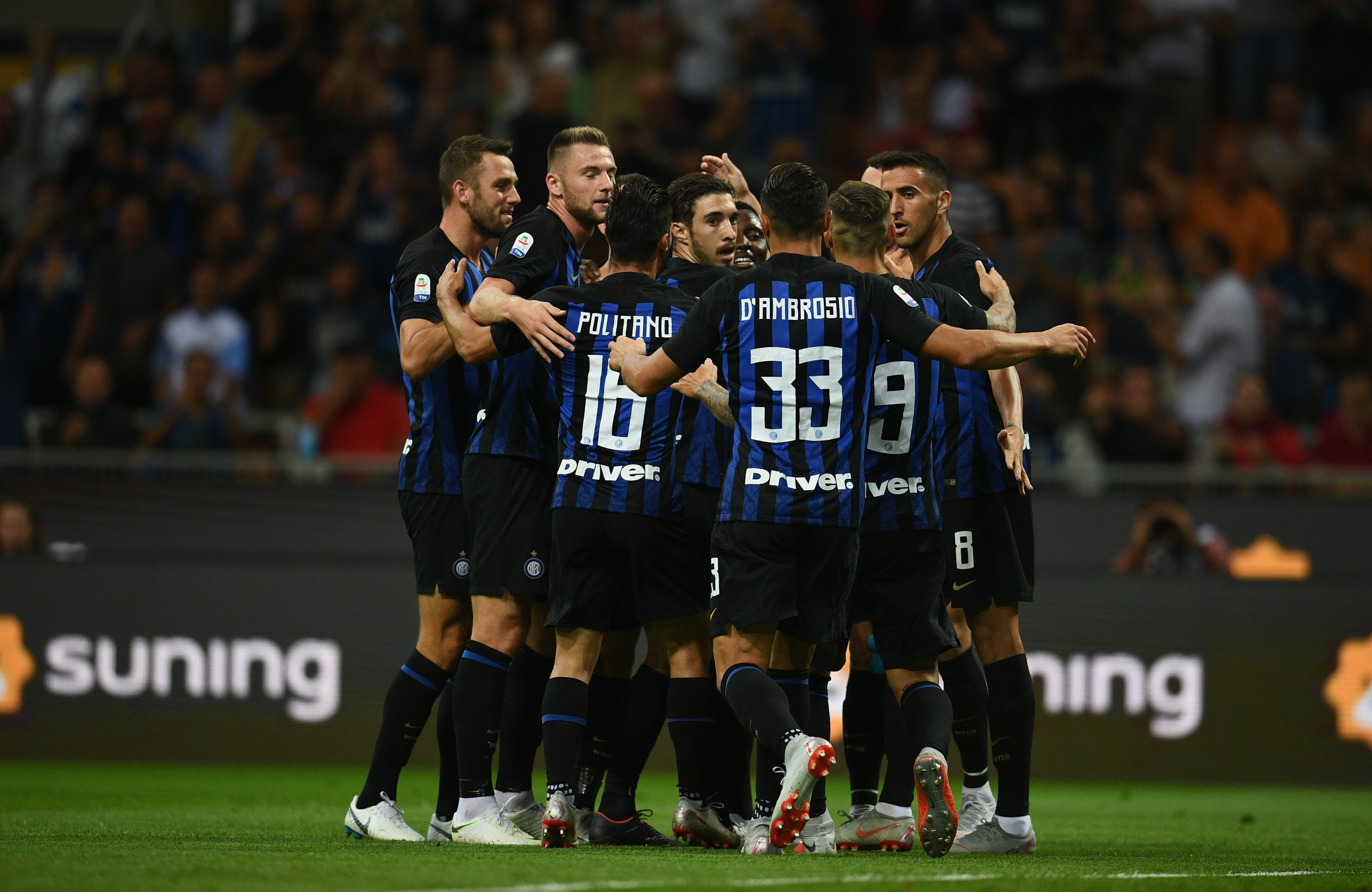 英超前瞻：水晶宫剑指三分冲欧冠区，曼联盼终结3轮不胜颓势（英超前瞻：水晶宫力争三分冲击欧冠席位，曼联盼止住三轮不胜颓势）