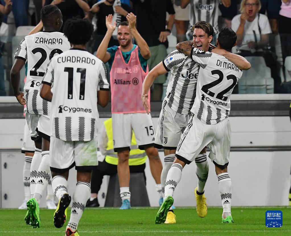 2025中超助攻榜：纳萨里奥、克雷桑9次并列第一，韦世豪8次