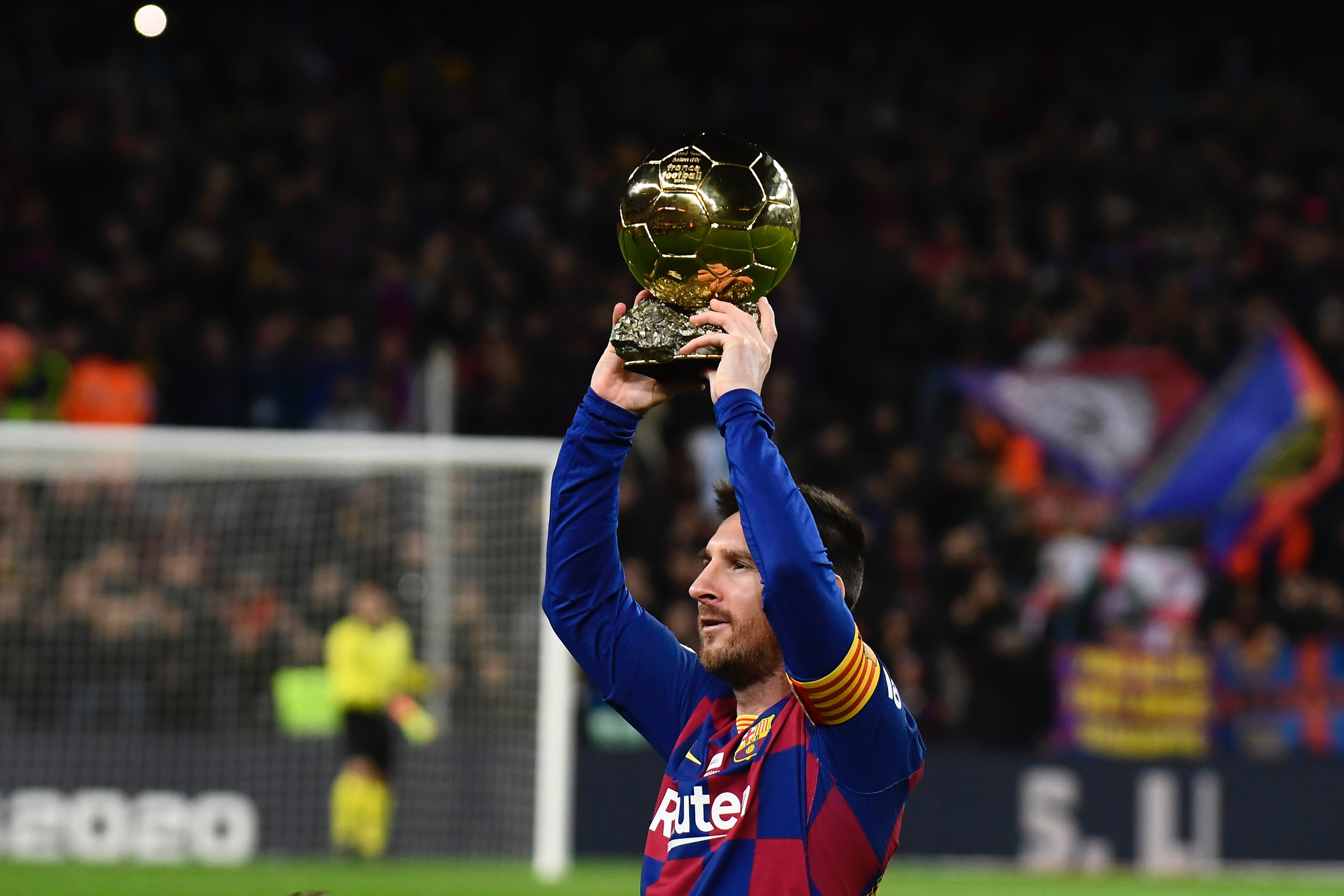 NBA战报：唐斯35分18板，尼克斯119-104轻取黄蜂