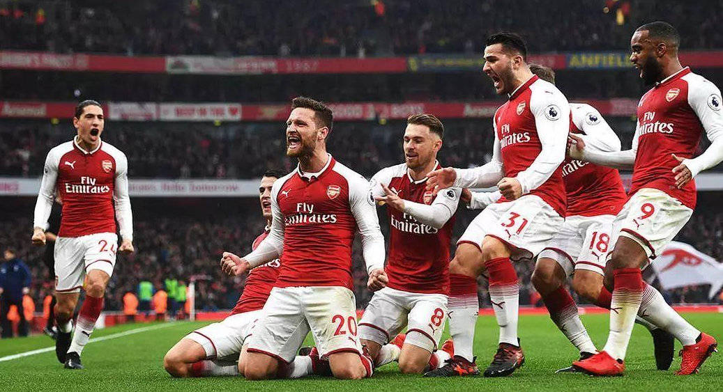 足球欧冠16强对阵出炉，多场焦点战提前上演