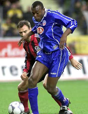 CBA杯战报：胡金秋19分，广厦92-89险胜北京