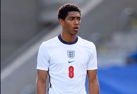 世联赛疯狂夜：巴西逆转日本，意大利横扫，冠军归属难料