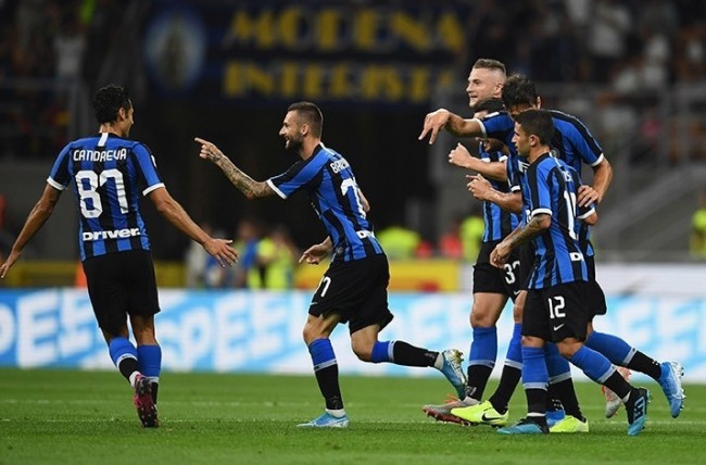 桑托斯：英超强度远高于法甲，想为切尔西赢得欧冠和英超冠军（桑托斯直言英超强度压倒法甲，盼率切尔西问鼎欧冠与英超）