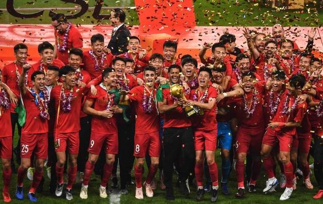 英超代表：U15的最佳球员到了U19不一定是最佳，教练要基于未来做决定（英超官员：U15最佳未必U19仍领先，教练选人应着眼未来）