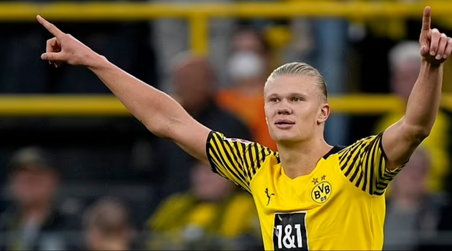 记者：洛伦佐-卢卡被推荐给尤文，但尤文专注签中场和右后卫（记者：洛伦佐-卢卡被荐至尤文，但尤文目前更侧重引进中场和右后卫）