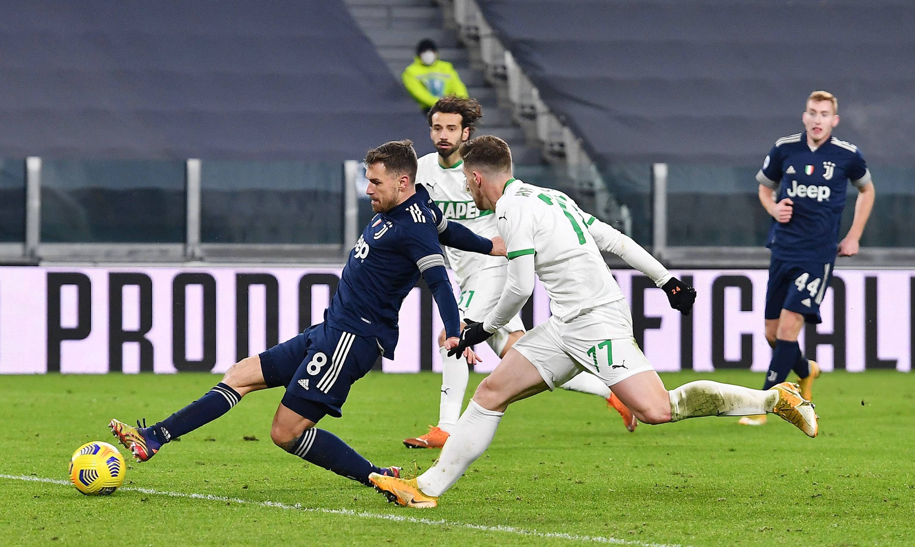 德天空：桑德兰将奥蓬达加入名单，但莱比锡不一定愿意出售