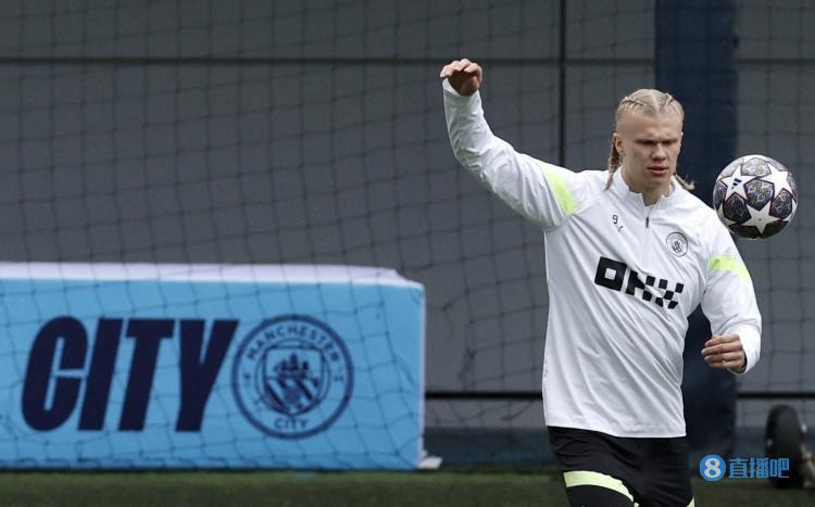 徐根宝：希望海港为国输送更多优秀球员，我们的目标是世界杯