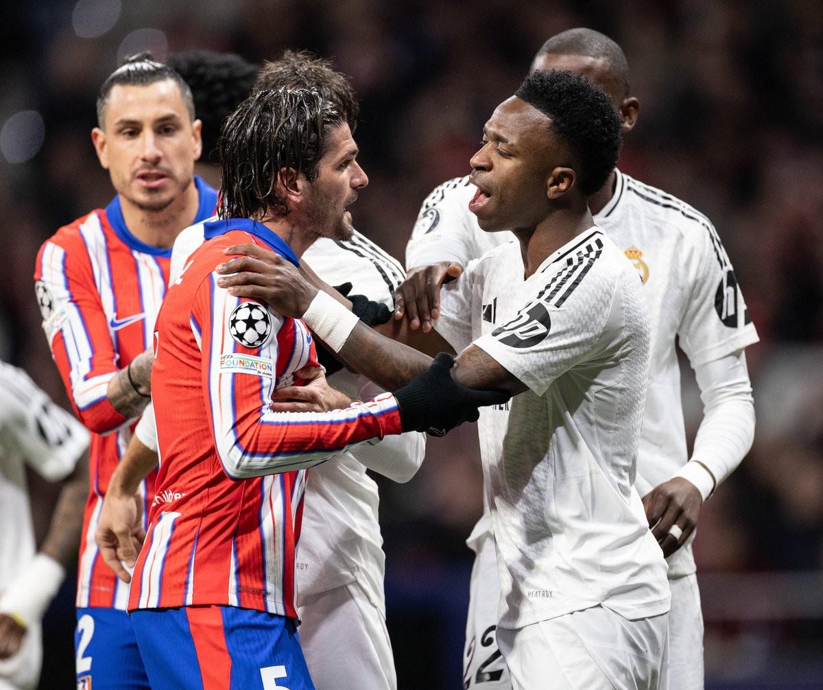 罗梅罗谈倒钩绝平：因为经常看梅西比赛，满意热刺本场的斗志