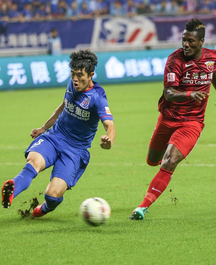 足坛狂欢一夜！欧冠7冠王3-2大逆转登顶意甲，红魔4-1大胜中资球队升第6